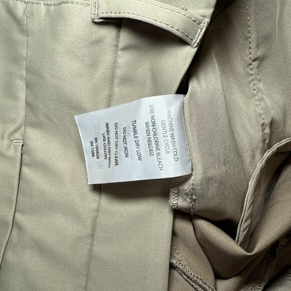 Three Sixty Six Dress Shorts Womens 12 Tan Polyester Flat Front Casual Golf EUC - Picture 4 of 12